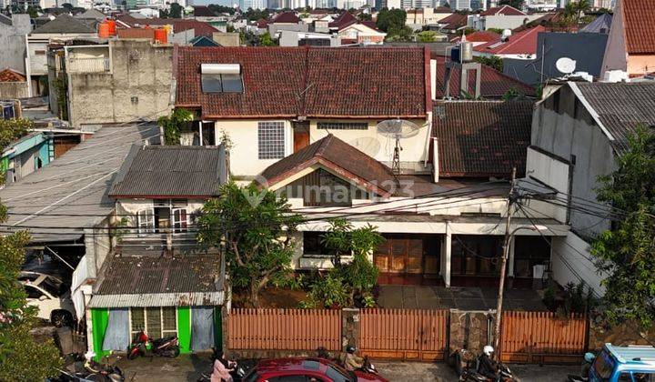 Investasi Berharga Rumah 2 Lt Pinggir Jalan Kemanggisan Raya Jakarta Barat 1