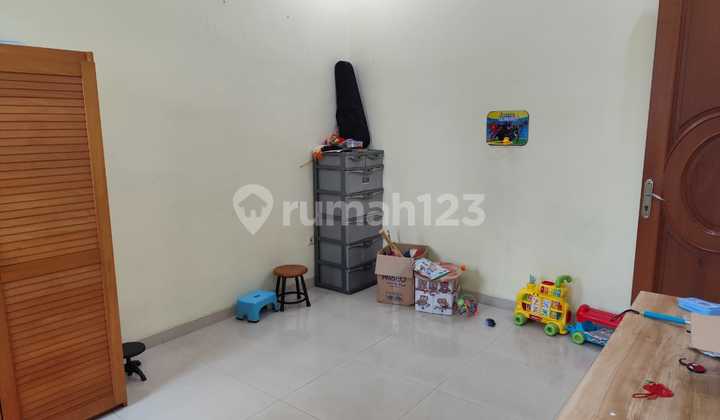 Rumah 2Lt Siap Huni Strategis Tanjung Duren Jakarta Barat 2