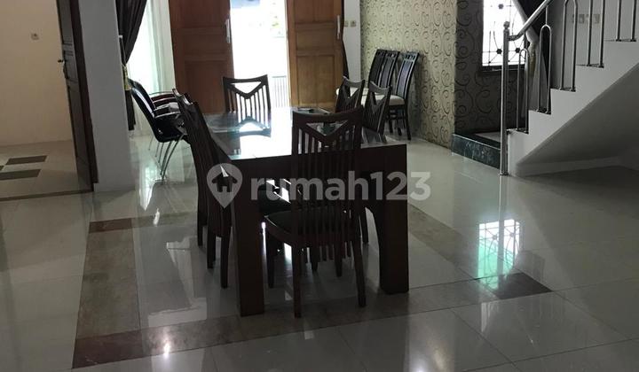 Rumah Huk Furnish Sangat Strategis Tanjung Duren Jakarta Barat