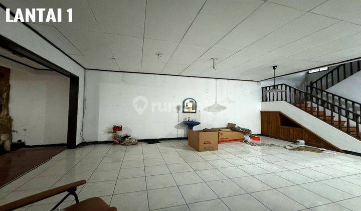 *Rumah 2 Lantai Jalan Boulevard Pantai Indah Kapuk, Jakarta Utara 2