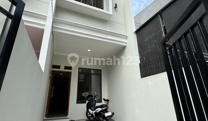 Rumah Baru 3lt Row 2mobil Taman Ratu Jakarta Barat 2