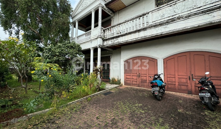 Rumah Besar 1370M2 Strategis Kemanggisan Jakarta Barat 2