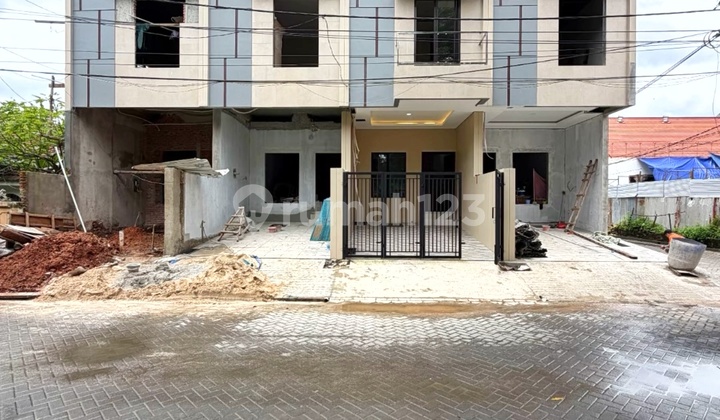 Brand New View Taman Cluster Nyaman dan Aman Duri Kepa Dekat Tanjung Duren Jakarta Barat Brand New View Taman Cluster Nyaman dan Aman Duri Kepa Dekat Tanjung Duren Jakarta Barat