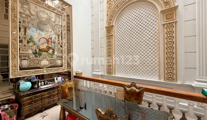 Langkah! Rumah 10X20 European Style Taman Palem Jakarta Barat Langkah! Rumah 10X20 European Style Taman Palem Jakarta Barat