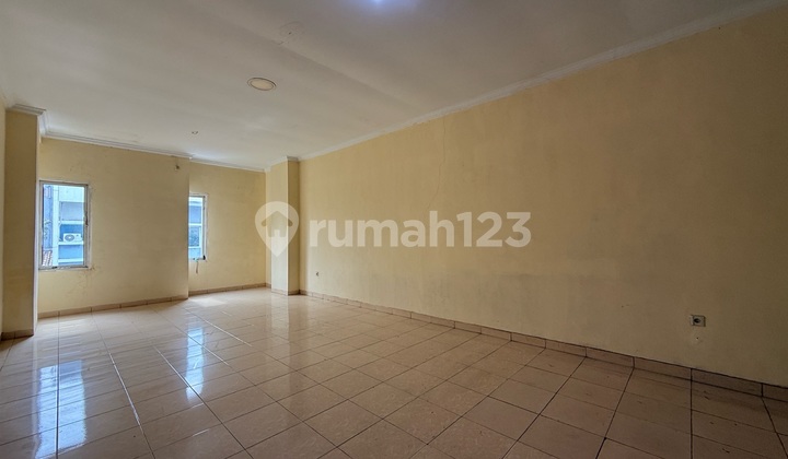 Ruko Siap Pakai 3 Lt Strategis Wijaya Kusuma Jelambar Jakarta Barat