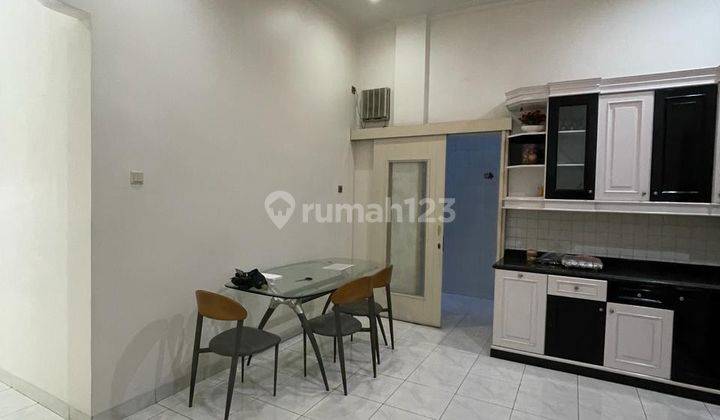 Rumah Siap Huni Butuh Uang Row 2 Mobil Tpi2 Dekat Jelambar, Jakarta Barat 1