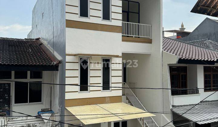 Rumah 3.5 Lantai Siap Huni Dalam Komplek Duri Kepa Dekat Tanjung Duren Jakarta Barat 1