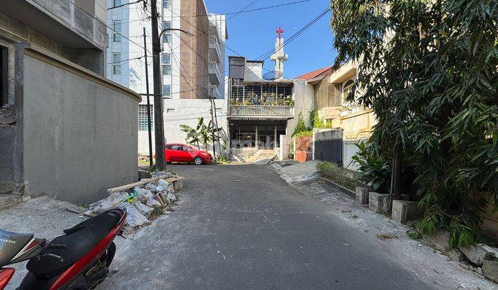 Rumah Baru 2.5 Lantai Dekat Taman Green Ville Jakarta Barat 2