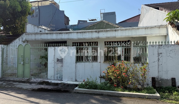 Rumah Lama 11X20 Cocok Bangun Kost Jakarta Barat 2