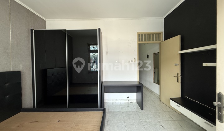 Rumah 1m Lokasi Premium Tanjung Duren Jakarta Barat 2