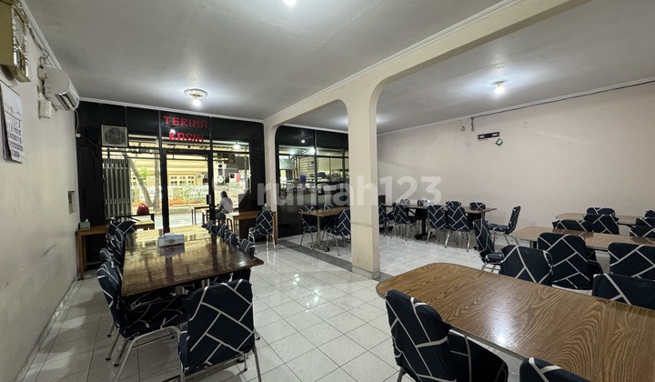 Rumah Hoek Strategis Dekat Jalan Raya Bisa Untuk Usaha Tanjung Duren Jakarta Barat 2