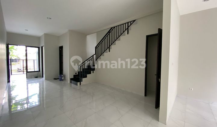 Brand New 5X25 Meruya West Jakarta