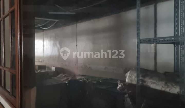 Rare Find! Super Strategic Commercial Space in Tanjung Duren, West Jakarta Rare Find! Super Strategic Commercial Space in Tanjung Duren, West Jakarta