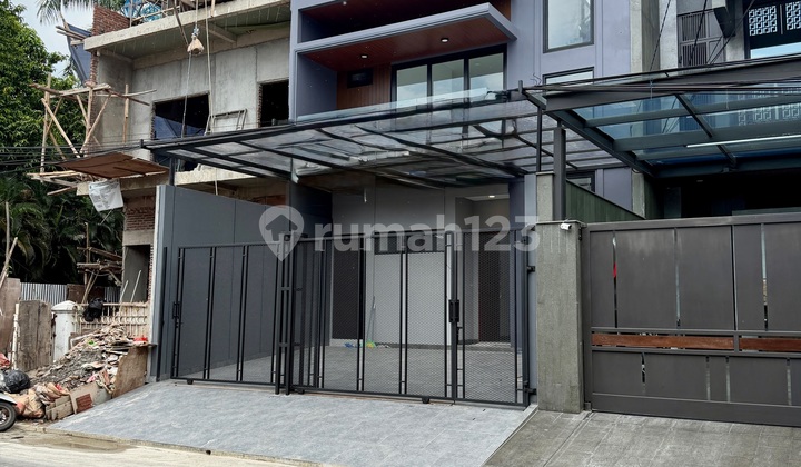 New House 7X17 Taman Kedoya Baru West Jakarta