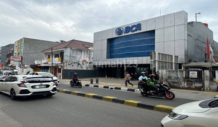 Rumah Tua Pinggir Jalan Tanjung Duren Raya, Jakarta Barat 5