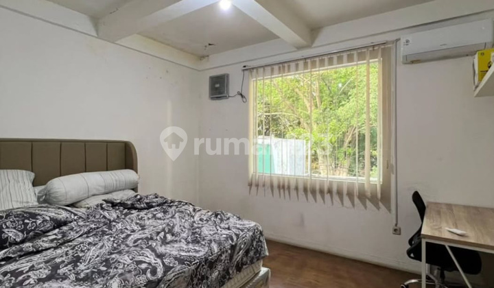 Super Spacious Corner House in Kebayoran Baru - Behind Senayan City! 2