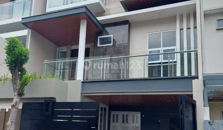 *Brand New House* Rumah 3lt Dalam Cluster Permata Buana, Jakarta Barat 1