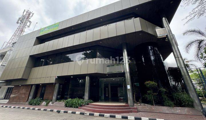 Gedung Multifungsi 3 Lantai Pinggir Jalan Ramai Tanjung Duren Jakarta Barat 1