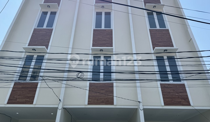 New 3-Story House, 2-Car Road Width, Tanjung Duren, West Jakarta New 3-Story House, 2-Car Road Width, Tanjung Duren, West Jakarta