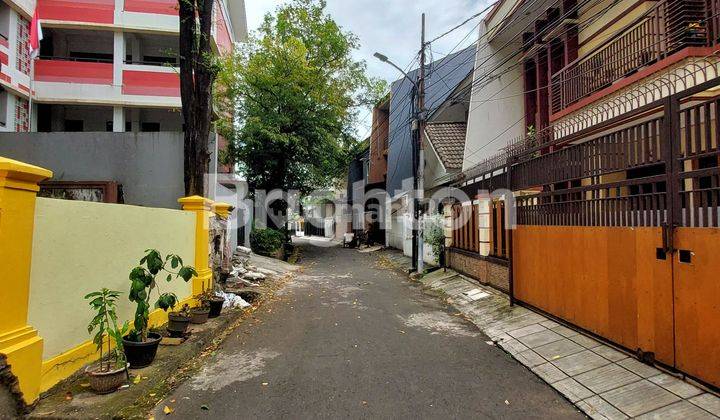 RUMAH DURI KEPA, JAKARTA BARAT 2½ LANTAI SIAP HUNI DAN STRATEGIS 2