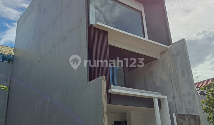 Rumah Baru 4lantai Cluster Permata Buana Jakarta Barat 2