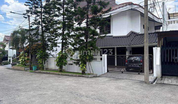 Rumah Taman Ratu Strategis Row Jalan Paling Besar  1