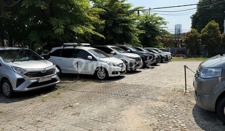 3.5 Story Shophouse Semi-Furnished Boarding Room Layout Palmerah West Jakarta 2