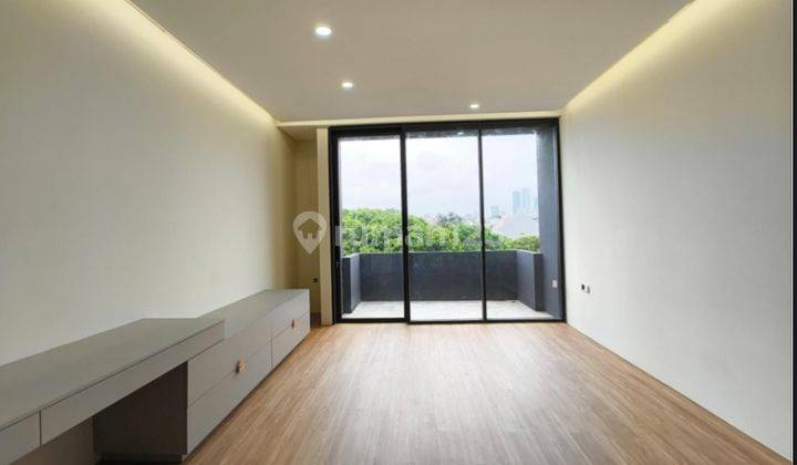 Rumah Modern 3lt Semi Furnish Strategis Taman Ratu Jakarta Barat 2
