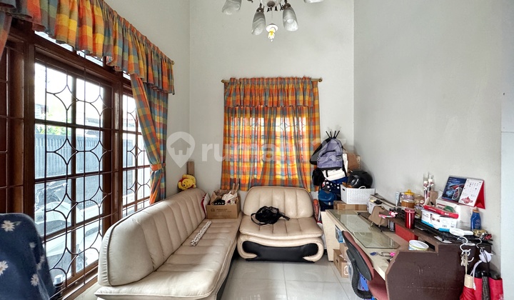 Rumah 1.5 Lantai Siap Huni Strategis Tanjung Duren Jakarta Barat 2