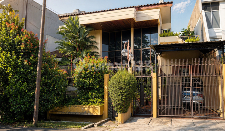 Di Bawah NJOP! Rumah Elite 14X17 Sunrise Garden Full Furnished - Tinggal Bawa Koper! Di Bawah NJOP! Rumah Elite 14X17 Sunrise Garden Full Furnished - Tinggal Bawa Koper!