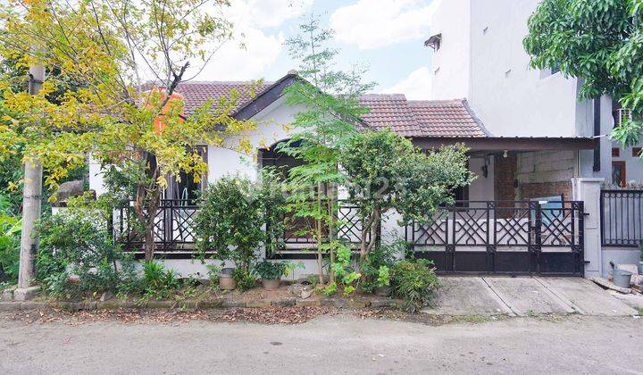 Rumah Asri dekat Pasar Tradisional 10 Menit Ke Pasar Tytyan Kencana, Bekasi J23027 1