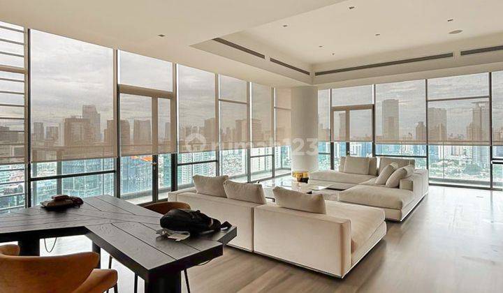 Disewakan Unit Terbatas Penthouse Verde 4BR 380sqm 1