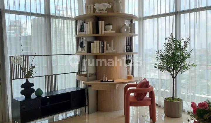 Dijual Unit Verde Two 3 Br 211 Sqm Full Furnish Good Condition 2
