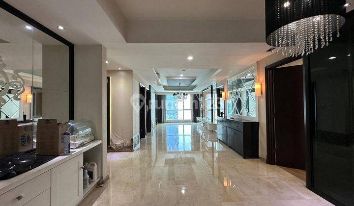 Termurah Unit Private Lift 3BR Connecting Mall Casa Grande Residence 1