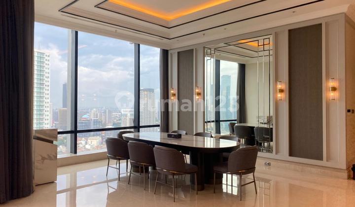 For Rent Luxury Unit in Strategic Area Private Lift 4BR Raffles Residence 2