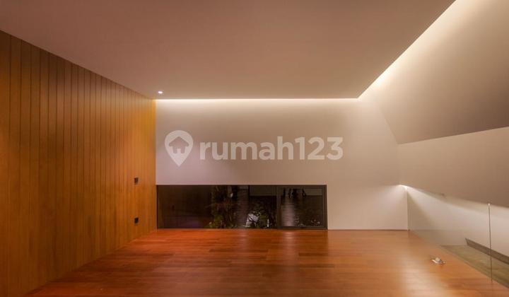 Dijual Rumah Modern Tropical di Kemang, Jakarta Selatan 4 Lantai  2