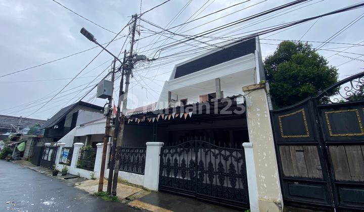 Dijual Kostan Kondisi Semua Kamar Tersewa Kostan Tebet Area Bagus. Dijual Kostan Kondisi Semua Kamar Tersewa Kostan Tebet Area Bagus.