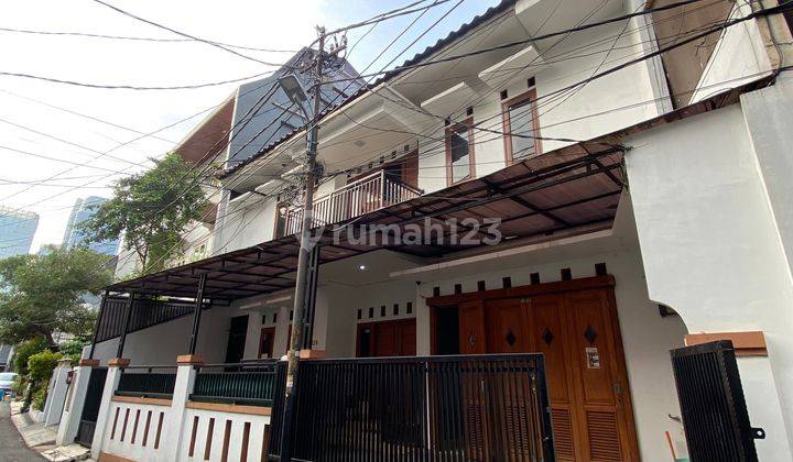 Dijual Rumah Kost Daerah Setiabudi Lokasi Strategis.  1