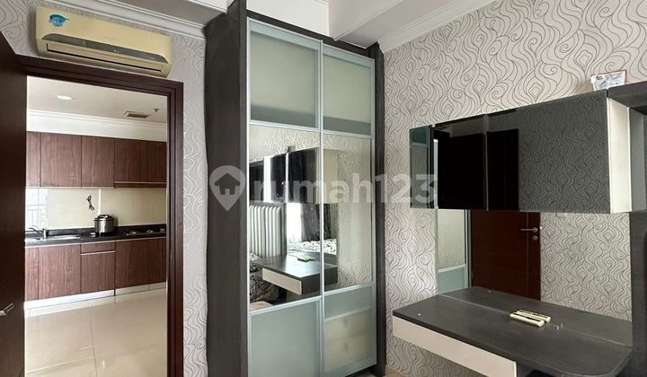 kamar tidur disewakan apartemen denpasar residence 2br
