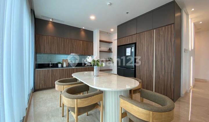For Rent: 57 Promenade Apartment, 3 Bedroom, Sky Tower