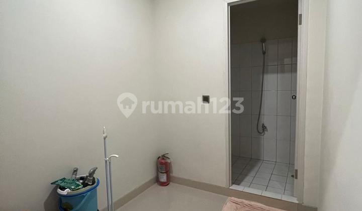 Best Price Disewakan Unit di Apartemen Pakubuwono Menteng Jakarta Pusat – 3 BR Luas 260 m2 Furnished 2