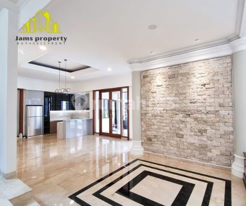 Disewakan Rumah Mewah 4 BR Luas 475 M2 Private Pool Pondok Indah Jakarta Selatan