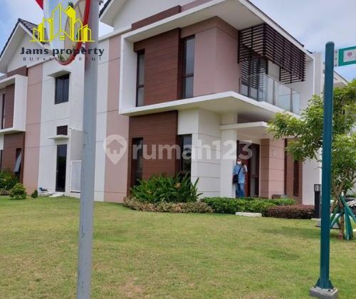 Dijual Rumah Mewah Burgundry Residence 3 Br Luas 183M2 Siap Huni Sumarecon Bekasi Jawa Barat