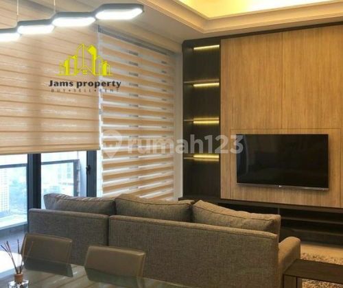 For Rent: District 8 Apartment 3 BR Area 179 M2 Well Maintained South Jakarta