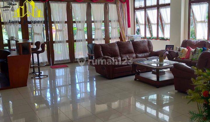 Dijual Villa 4 BR View Langsung Danau Bagus, Kota Bunga Cipanas 1