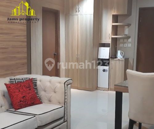 For Rent: Sahid Sudirman Apartment in Tanah Abang, 2 Bedrooms, 90 M2 Area, Nice Condition For Rent: Sahid Sudirman Apartment in Tanah Abang, 2 Bedrooms, 90 M2 Area, Nice Condition