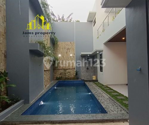 For Sale Luxurious House Brand New Modern Design Prestige Area at Radio Dalam 4 BR 2 Lantai Private Pool Jaksel 1