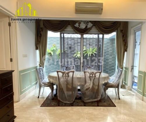 Disewakan Rumah Unit Langka Lokasi Paling Premium Jakarta. Selalu Disewa oleh Ekspatriat, 4 Br Luas 500 M2 Private Pool, Menteng Jakarta Pusat 2