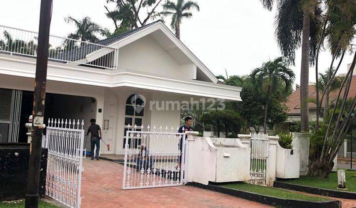 Rumah American Classic di Pondok Indah 2