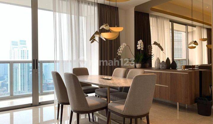 ruang makan apartemen anandamaya residences 3 kamar